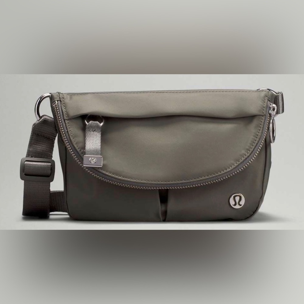 NWT lululemon All Night Festival Bag Micro, Grey Sage